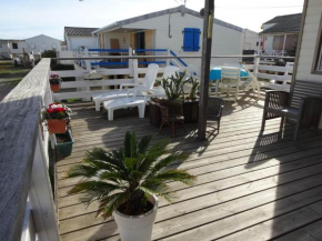 Chalet Individuel pour 9 pers, Proche Plage, Parking, Terrasse, Animaux Acceptés - FR-1-784-3